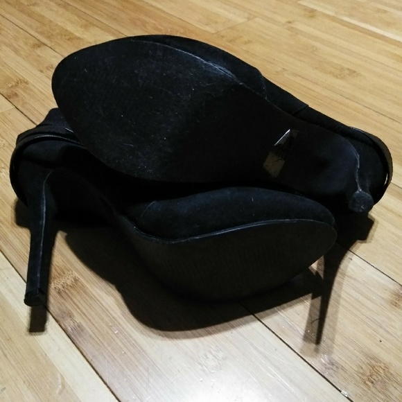 Booties - Picture 5 of 6